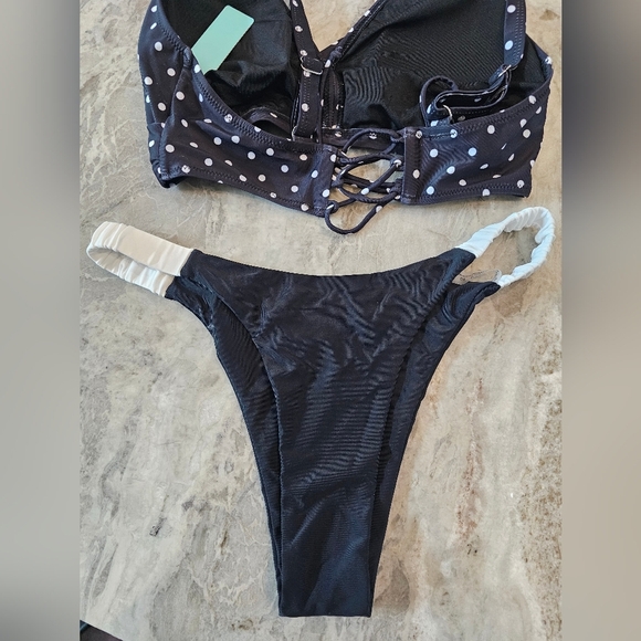 NEW! Aqua Eve Polka Dot Bikini Set - Black & White | Size Medium - Picture 10 of 10